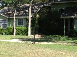 207 Ridgewood, San Marcos, TX 78666