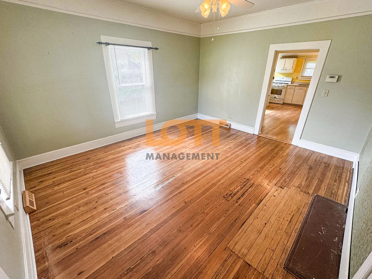 3 bed, 1479 sqft, $1,700 — Photo 4