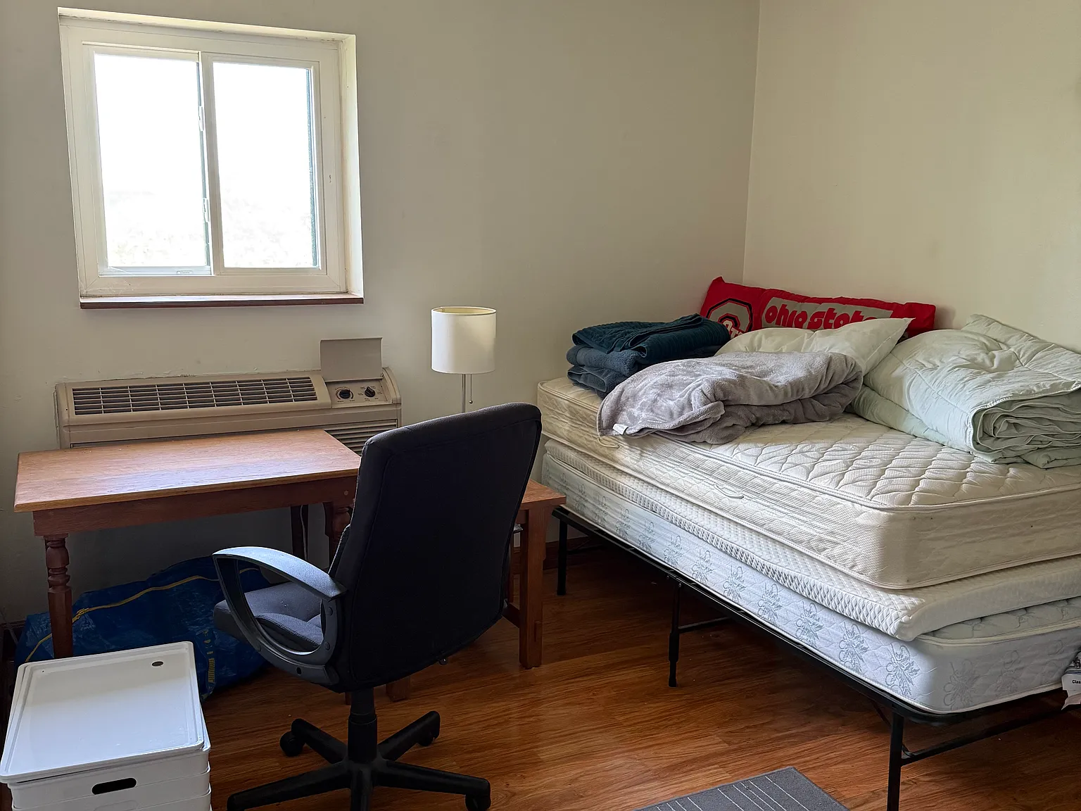 2 bed, 1.5 bath, 800 sqft, $1,500 — Photo 4
