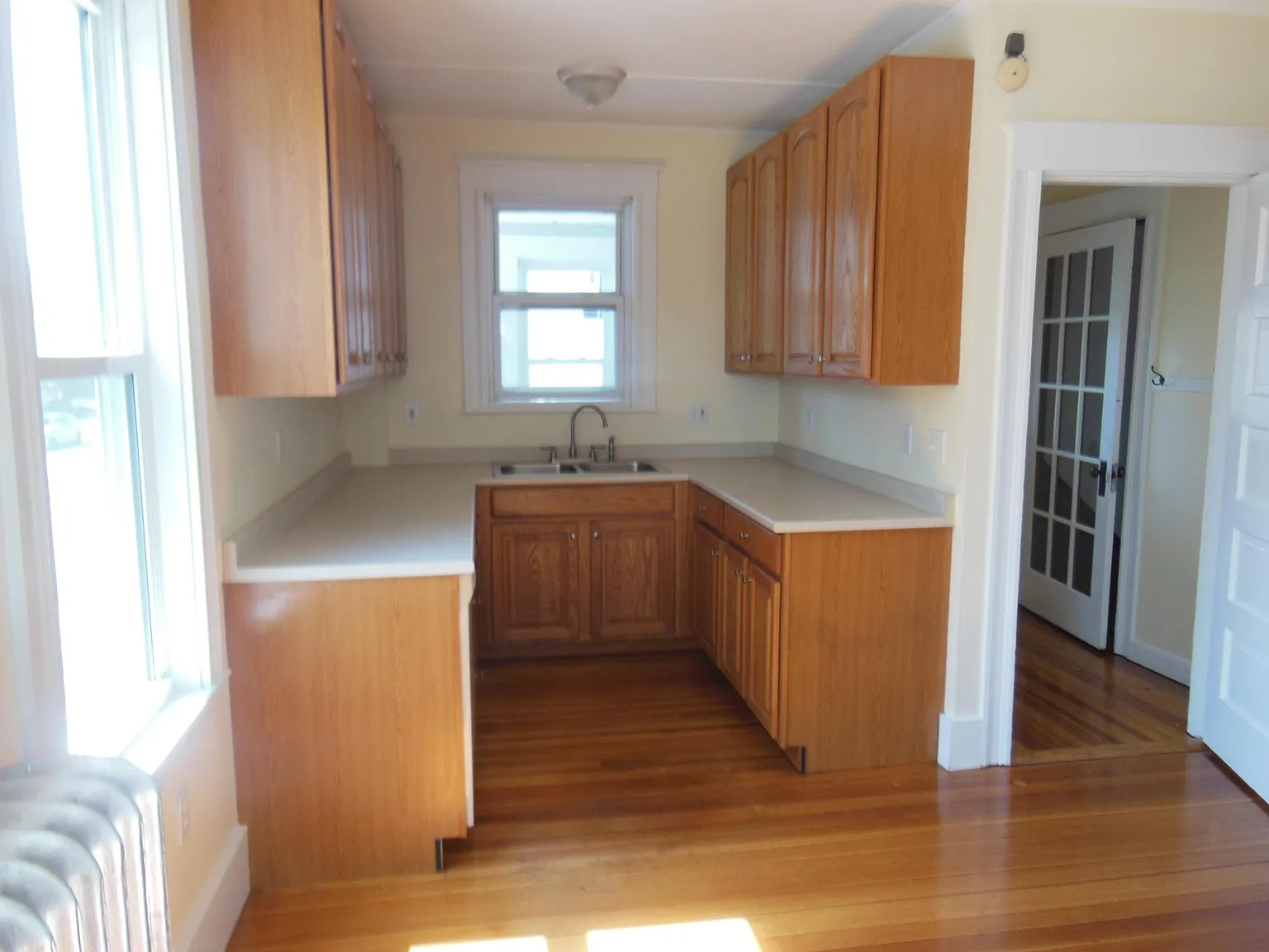 2-48 Margin St — Photo 3