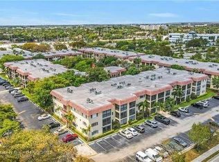 255 S Cypress Rd APT 323, Pompano Beach, FL 33060