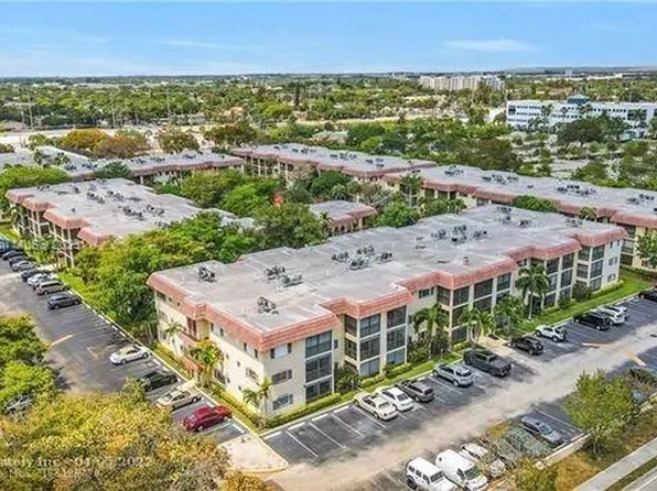 255 S Cypress Rd APT 323, Pompano Beach, FL 33060