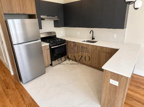 792 Broadway, Newark, NJ