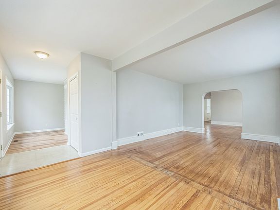 Living Room/ Home Office