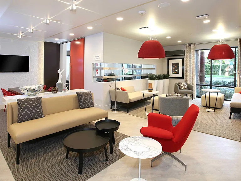 Clubhouse with Wi-Fi