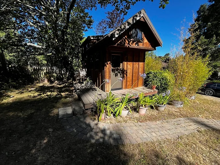 171 Gold Ridge Rd — Photo 1