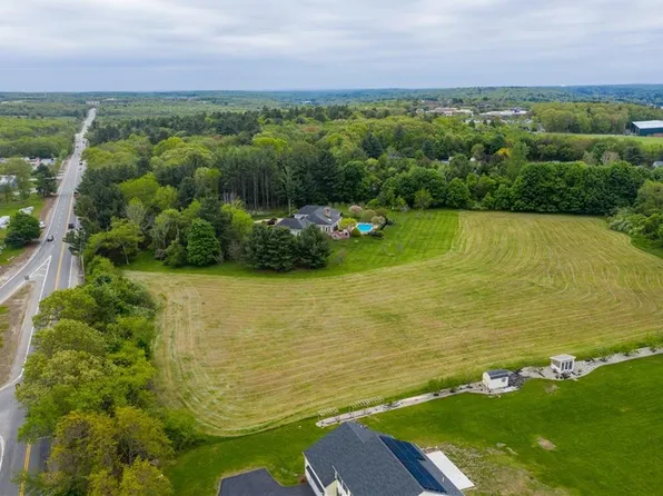 1262 Douglas Pike, Smithfield, RI 02917