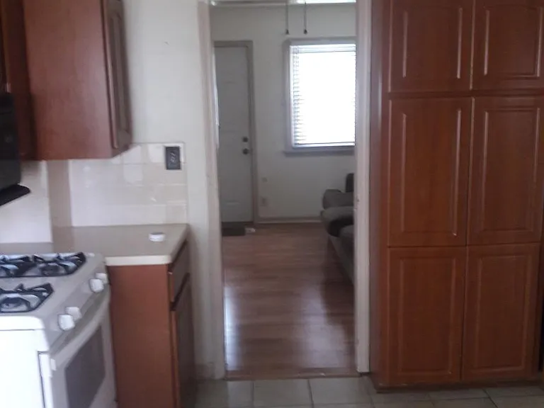 3915 Buechner Ave — Photo 9