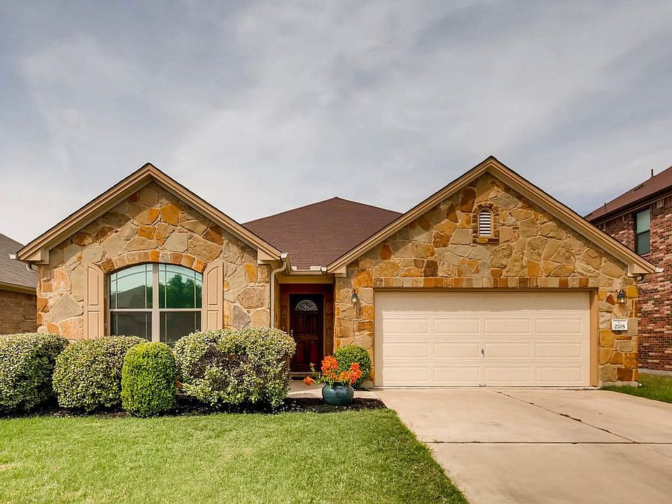 1st image of 2705 Claremont Ct