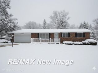 3730 Sherwood St, Saginaw, MI 48603