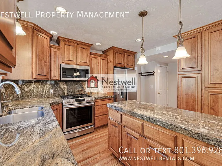 12122 S Hidden Valley Rd — Photo 6