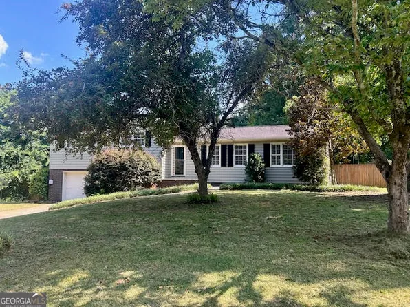 308 River Bluff Dr, Woodstock, GA 30188