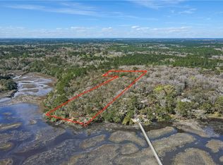 1510 Woodville Rd SE, Darien, GA 31305