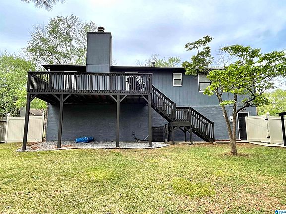 3rd image of 2565 Redwood Ln