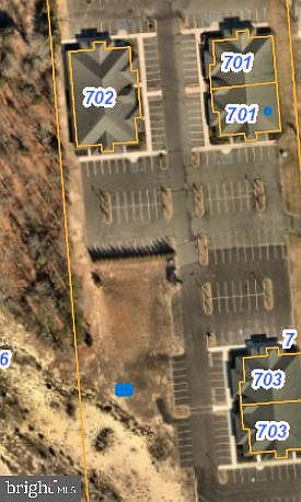 1st image of 1103 W Sherman Ave