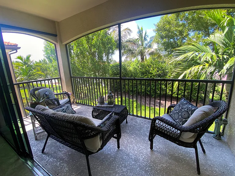 26115 Palace Ln — Photo 13