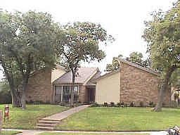 1st image of 804 Saddlebrook Dr N