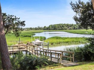 4 Silver Fox Ln, Hilton Head Island, SC 29926