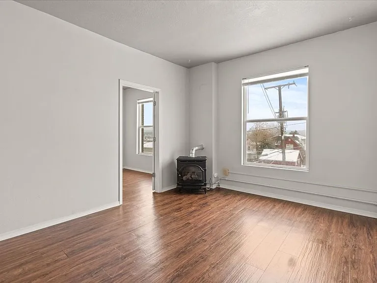 1221 N Monroe St — Photo 23