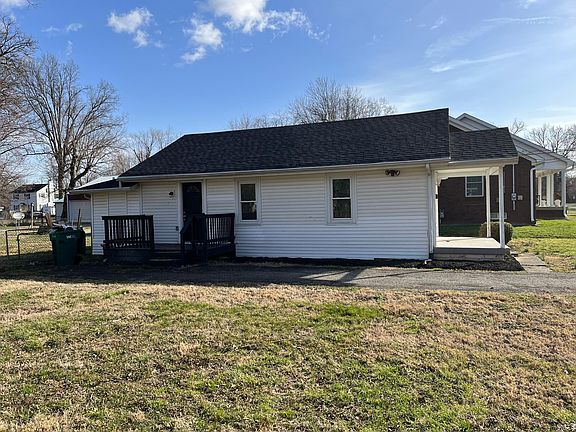 3rd image of 4957 Princeton Ave