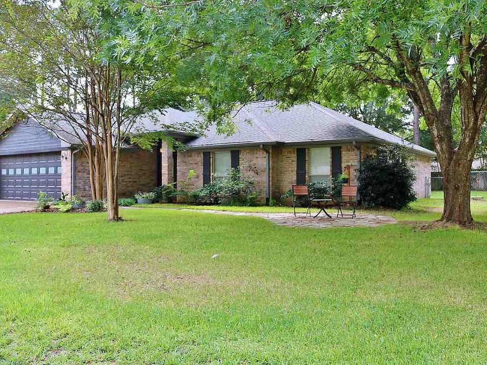 1st image of 218 Grass Knoll Dr