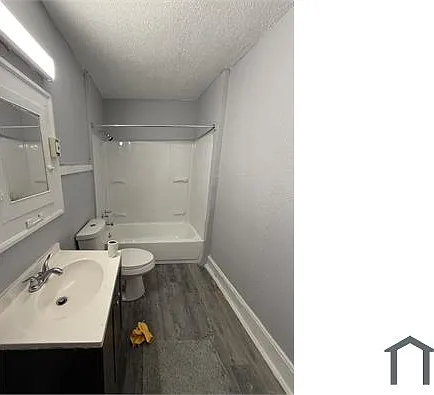 4 bed, $1,550 — Photo 3