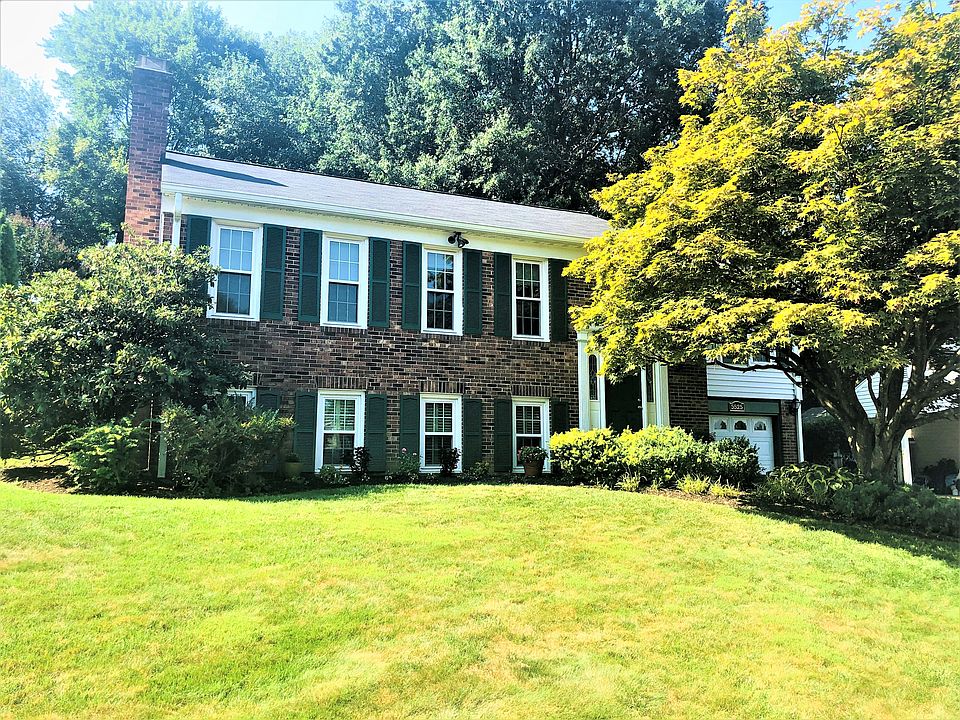 1st image of 5525 Shooters Hill Ln