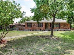 1428 Oak Vista Dr, Dallas, TX 75232