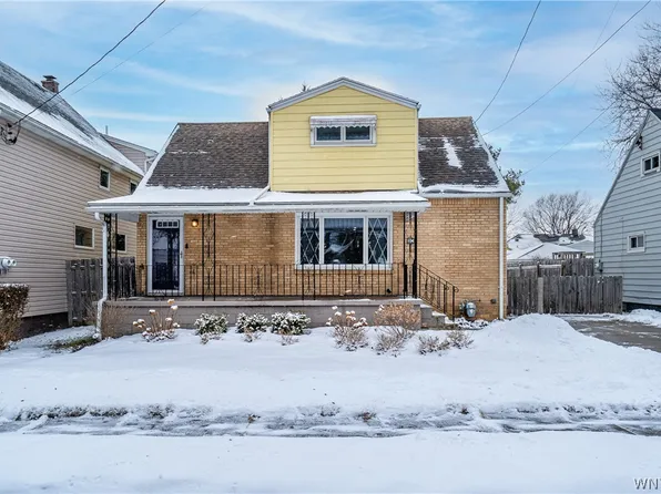 104 Iroquois Ave, Cheektowaga, NY 14206