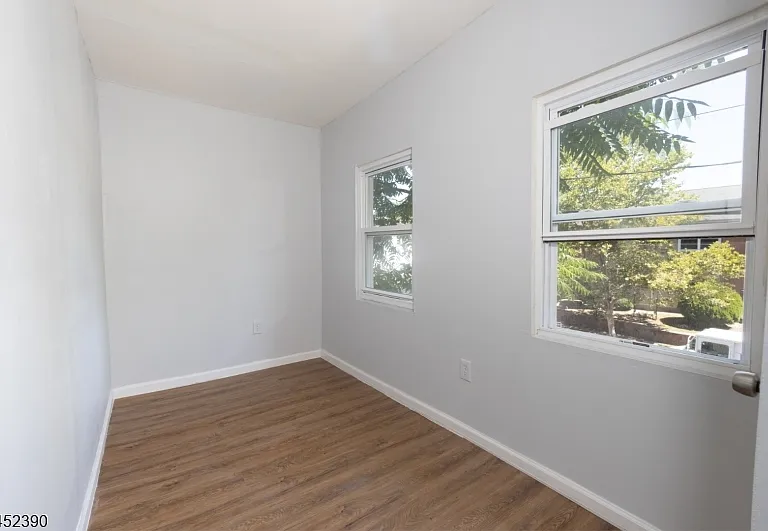 297 W Broadway #1 — Photo 7