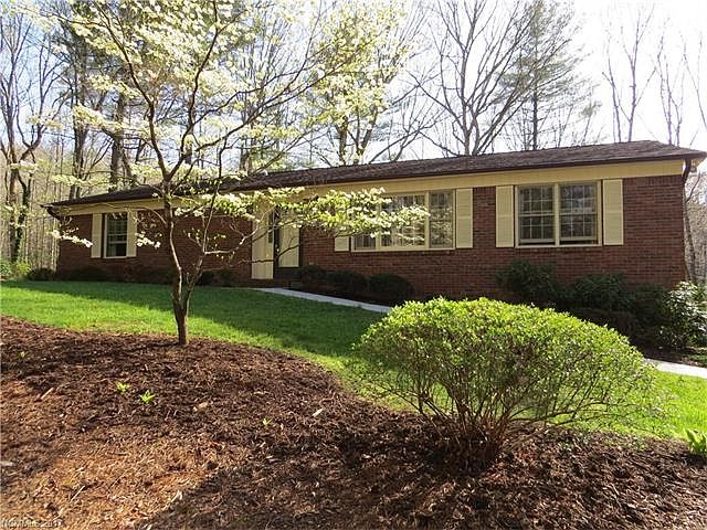 1st image of 181 Haywood Knolls Dr