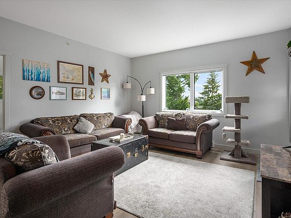 2nd image of 4830 Cedar Ridge Pl #419