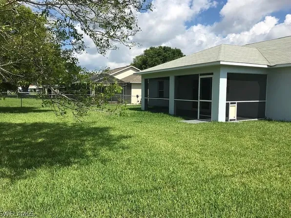 532 SE 27th St, Cape Coral, FL 33904