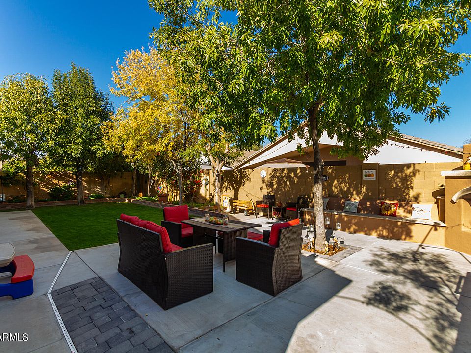 1st image of 12854 W CORRINE Drive