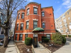 2 Colliston Rd, Brighton, MA