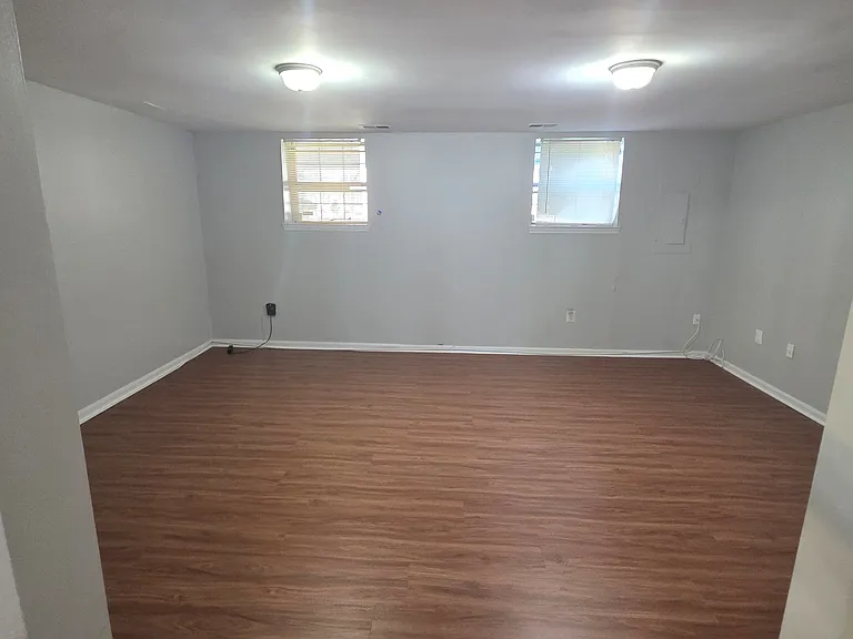 4686 Joanna Ct — Photo 46