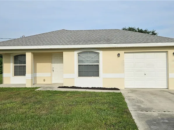1062 Countess Ave, Lehigh Acres, FL 33974