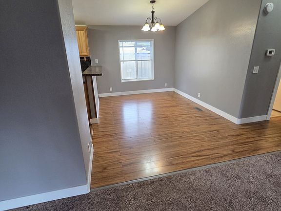 2nd image of 2428 Marjorie Ave
