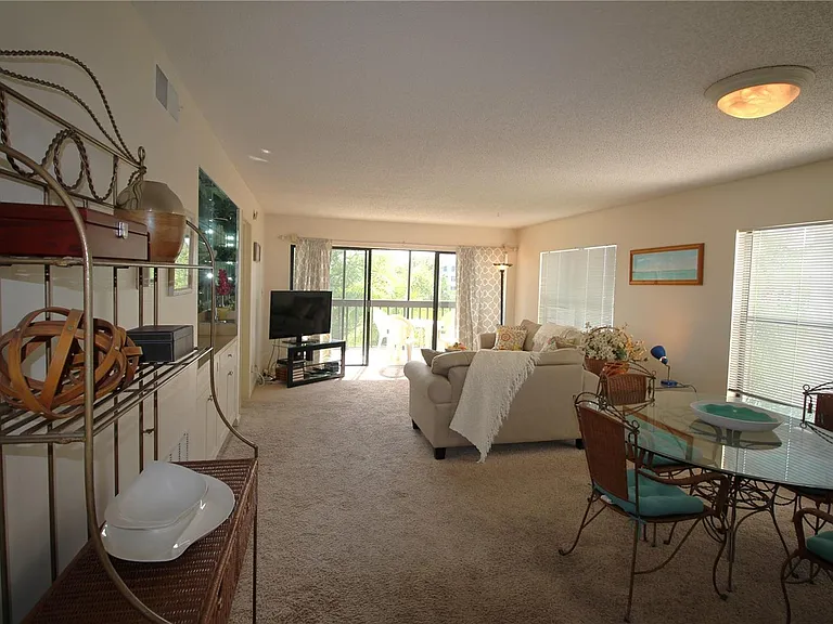 1806 Mariner Dr #214 — Photo 7
