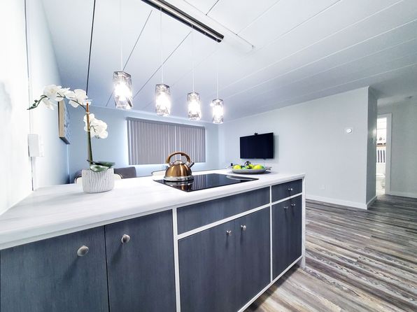 15500 Lakeshore Blvd #302-R