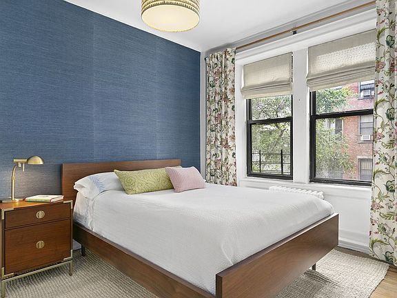 4th image of 127 W 82nd St APT 3D