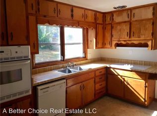 2418 Crockett Dr, Ellijay, GA 30540