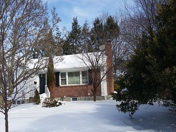 3rd image of 209 Wagner Ave
