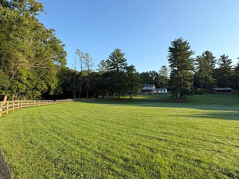 16960 Taylors Landing Rd — Photo 19