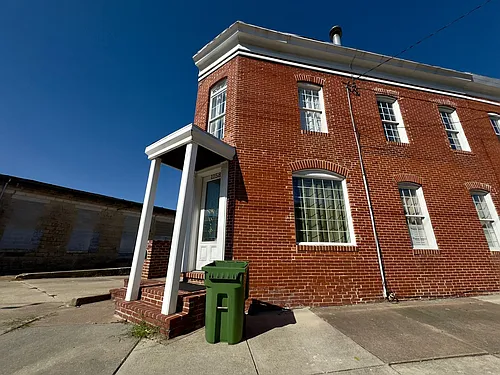 1158 Scott St Photo 1