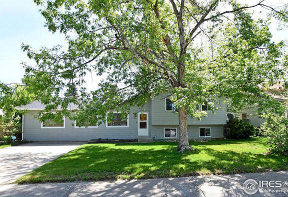 2nd image of 904 49th Avenue Ct