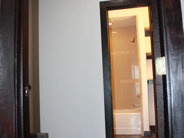 Tennison Lofts — Photo 20