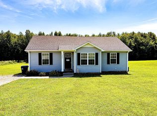 290 E Carter Rd, Portland, TN 37148
