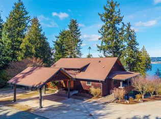 631 Maple Heights Rd, Camano Island, WA 98282
