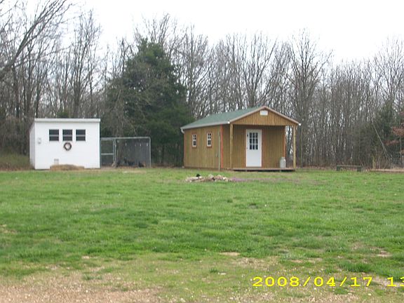 Henhouse & cabin 